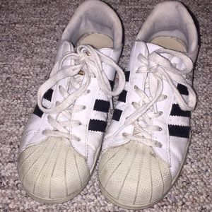 Adidas superstar